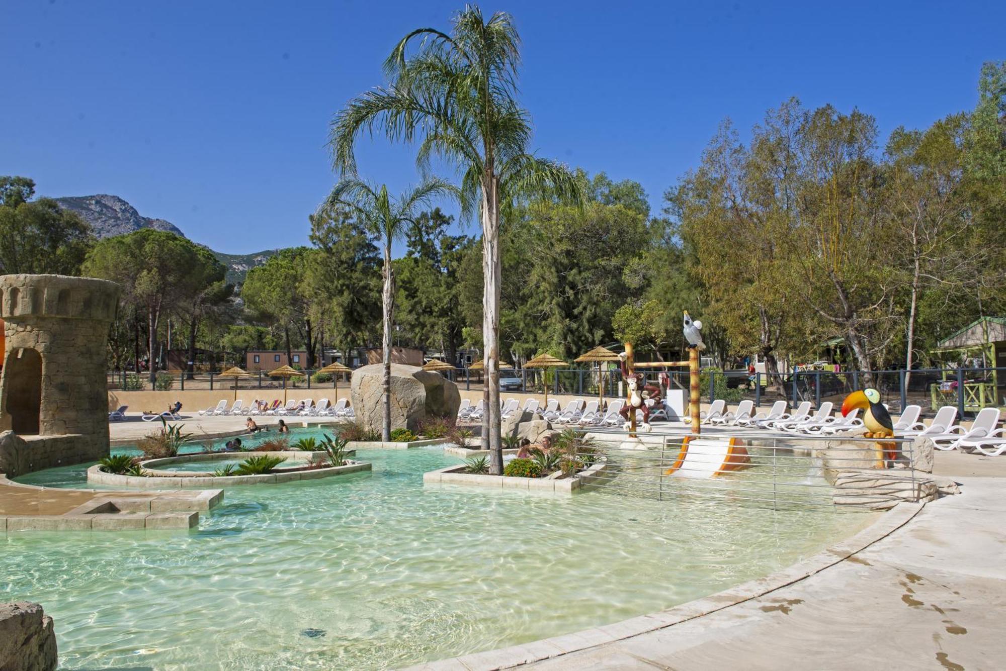 Camping Bella Vista Кальви Экстерьер фото